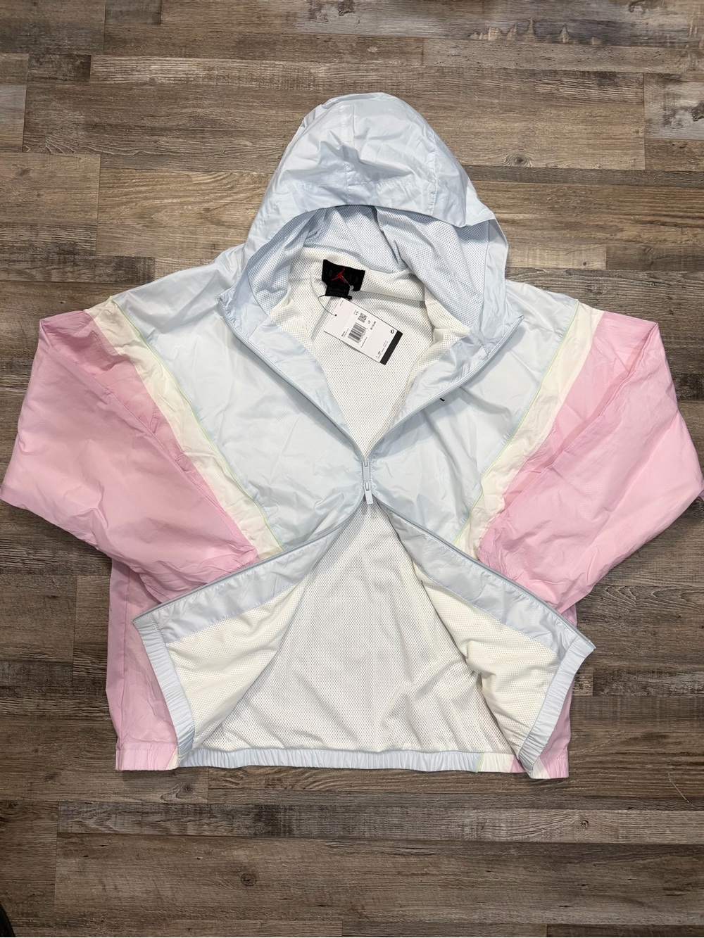 Nike Air Jordan Brooklyn Hooded WindbreakerJacket Aura Carmine HF9333-472 - Picture 4 of 8